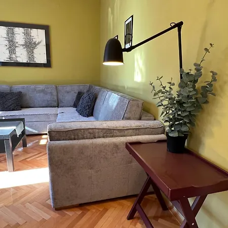 Neven Apartman *